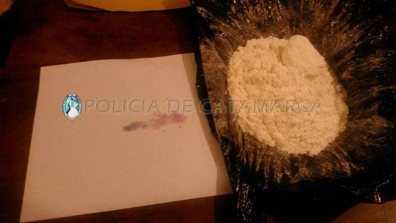 Golpe a la droga en zona residencial
