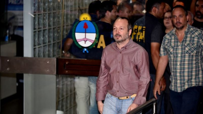 Martín Sabbatella dejó el edificio de la Afsca