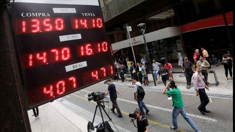 La devaluación argentina observada por la prensa internacional