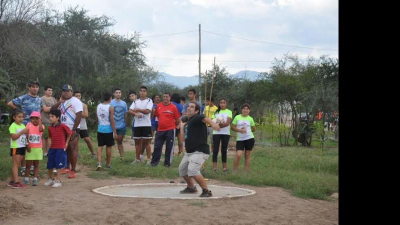 El atletismo catamarqueño tuvo un año 2015 inolvidable