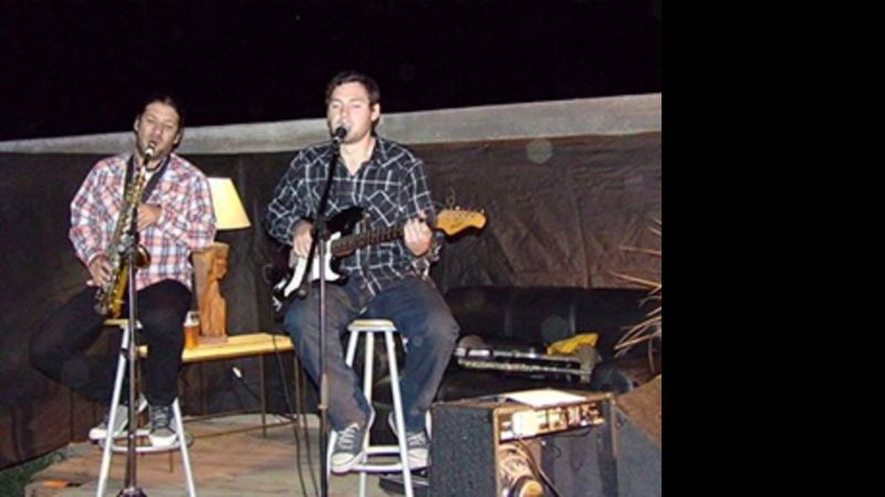 “Guitarreando en el camping”