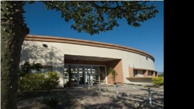 Quite de colaboración en el Centro Integral de Salud