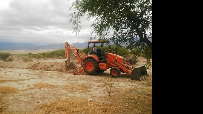 Agilizan trabajos para solucionar problema de agua en Santa María