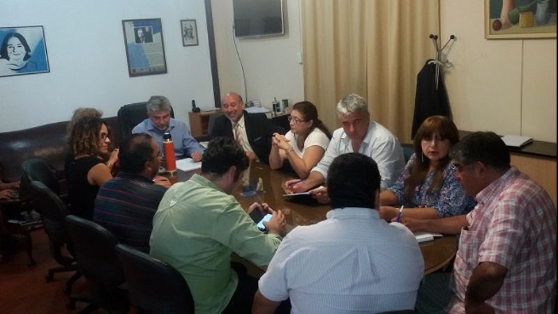 Gremios educativos se reunieron con Gutiérrez