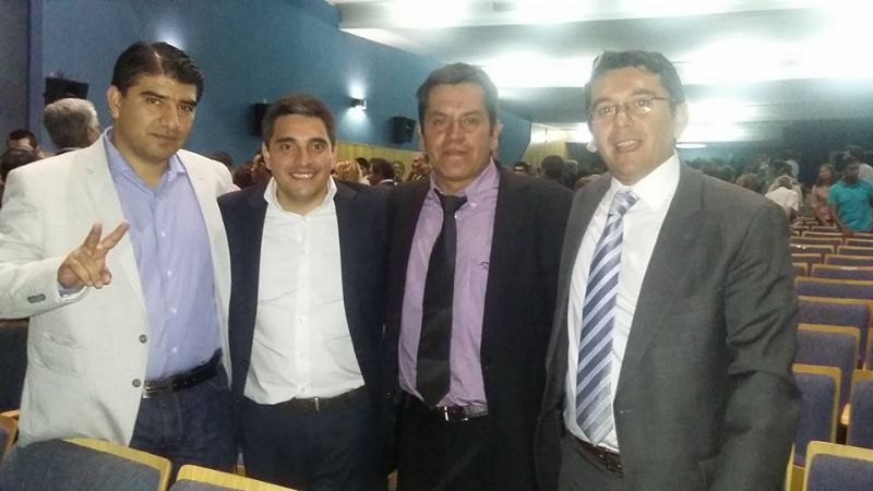 El “color” en la entrega de los diplomas a las autoridades electas
