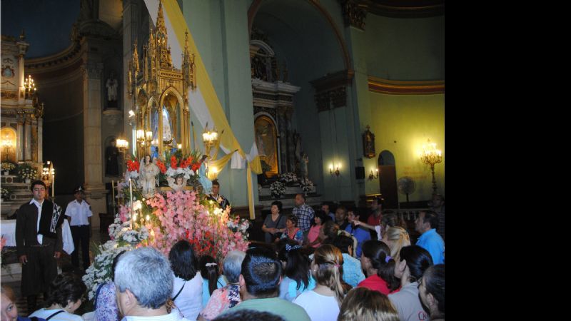 El turismo catamarqueño honró a la Virgen del Valle