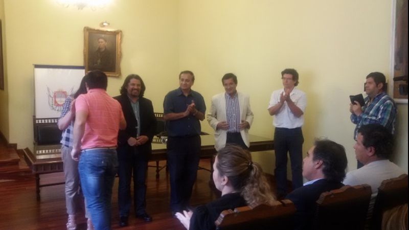 Entregan becas y asistencias para proyectos sustentables