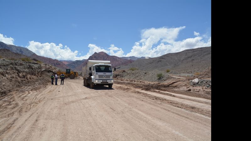 Transitar con precaución entre los kilómetros 1404 y 1412 por erosiones en zona de camino