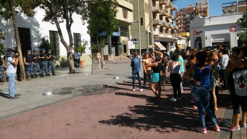 Caos en el centro por manifestaciones