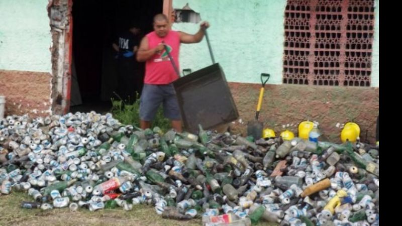 Por una denuncia anónima, buscan el cuerpo de Marita Verón