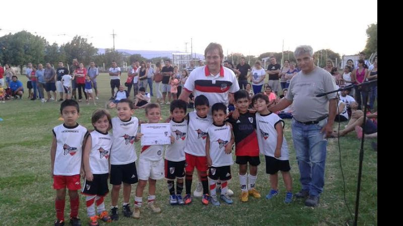La Escuela de Fútbol La Banda de River cerró la Temporada 2015