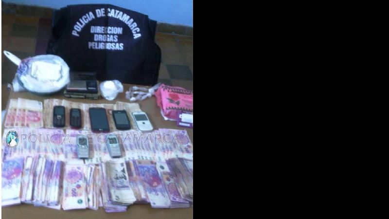 Atrapan a empleado de Vialidad vendiendo cocaína VIP