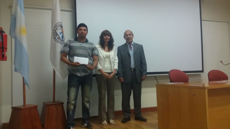 Reconocimiento al trabajo de becarios en el programa de Riesgos Ambientales