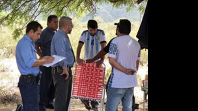 Trabajadores liberan media calzada y siguen esperando respuestas