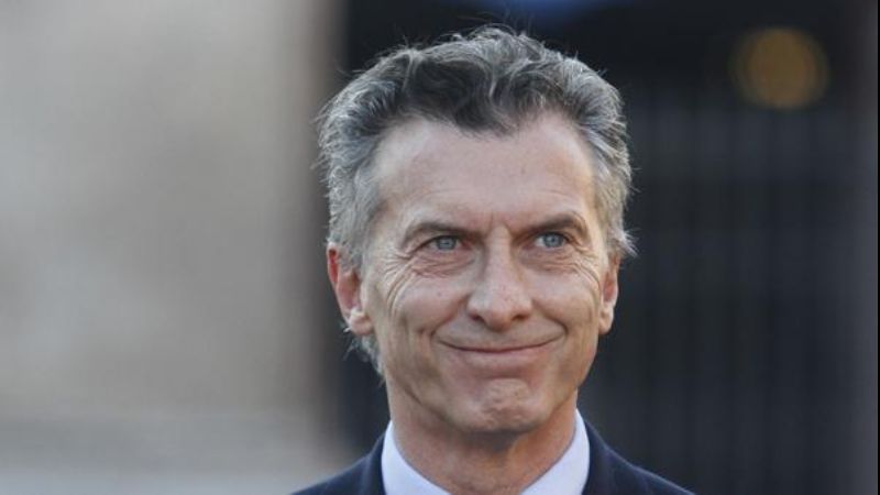 Macri quiere una foto con todos