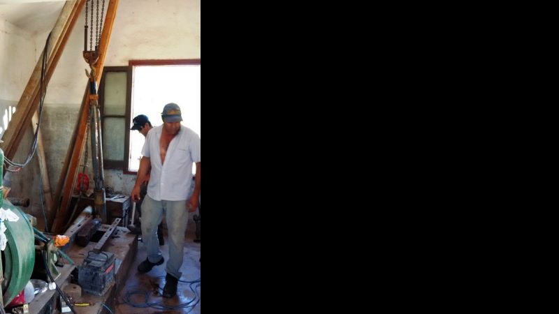 Renovaron una electrobomba sumergible en La Paz