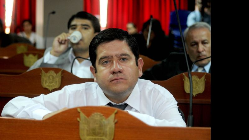 Ojeda fue elegido presidente provisorio del Senado