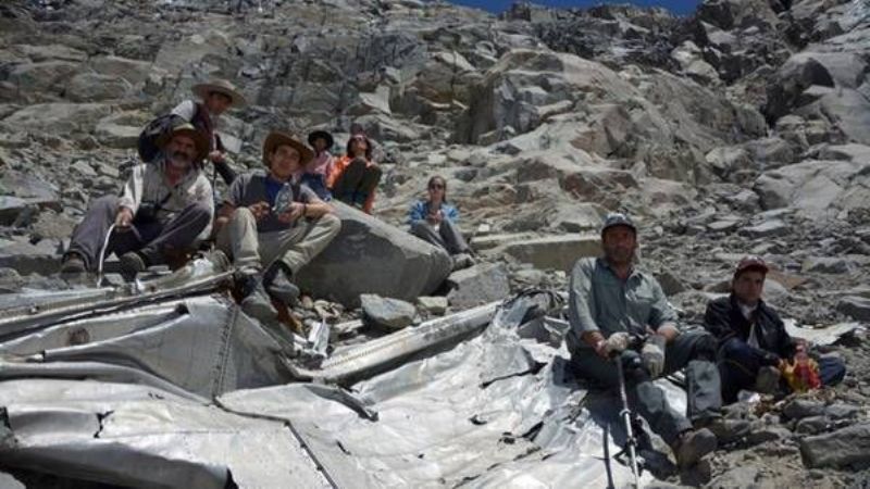Encontraron un avión que llevaba 53 años perdido en la Cordillera