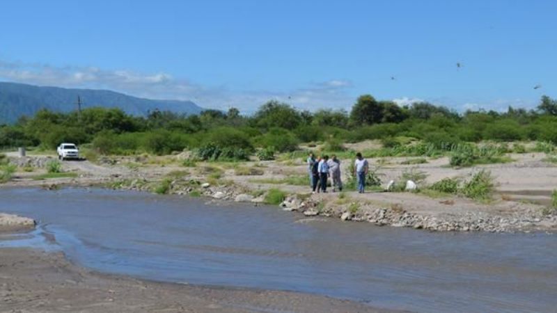 Trabajos en el Badén de acceso a Huaicama