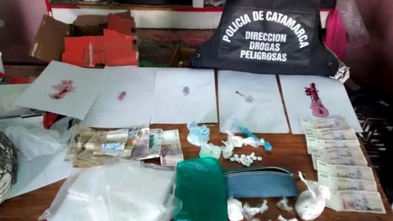 En allanamientos secuestran droga