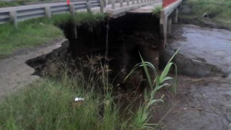 Ruta nacional 9, cortada entre Jesús María y Sinsacate