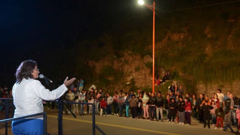 La gobernadora inauguró obras hídricas y energéticas en Aconquija