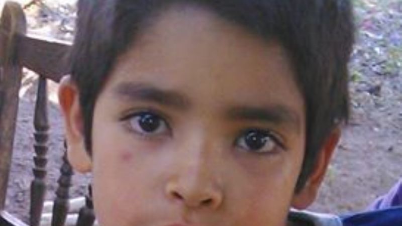 Mamá busca desesperadamente a su hijo