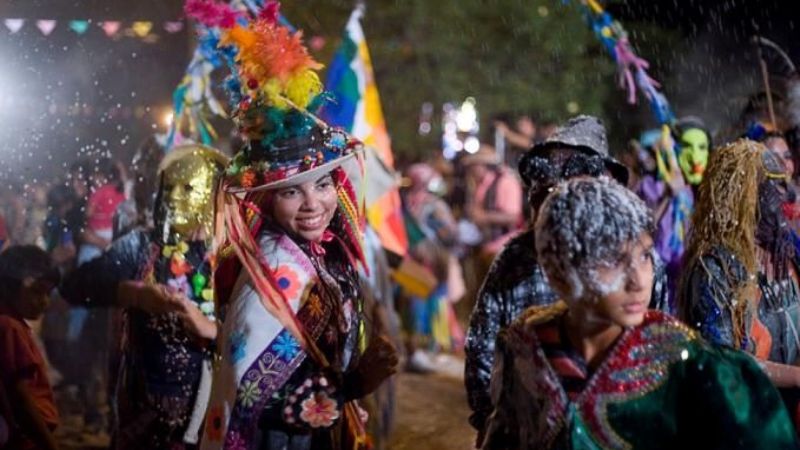 Música y murgas para despedir el carnaval desde Parque América