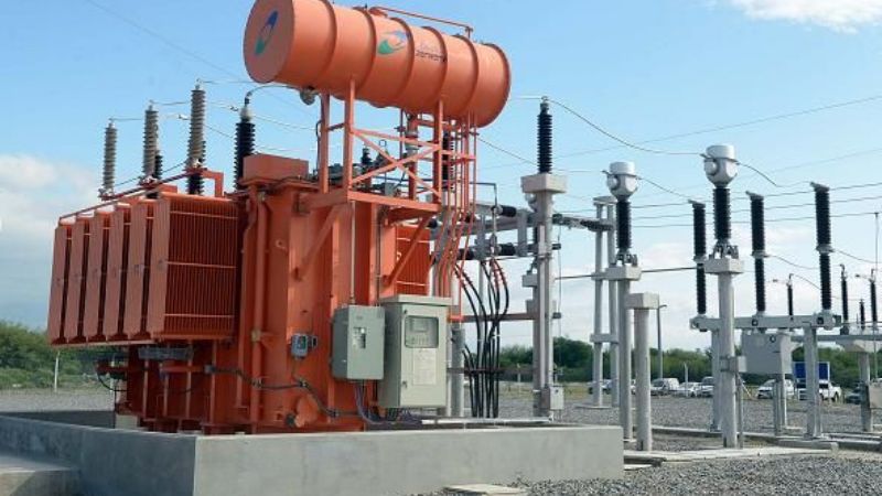 Lucía inauguró obra que termina con los problemas energéticos en el área industrial