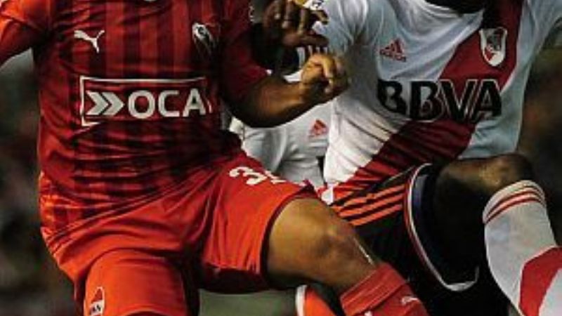 AFIP patea el negocio de los representantes en el fútbol