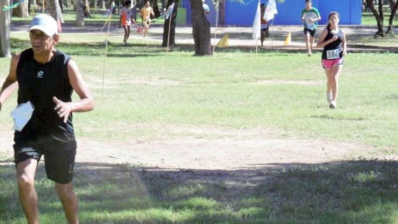 Elvio Santillán y Mónica Giménez ganaron la 3ra.  fecha del cross