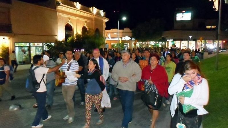 Vía Crucis  por calles de la ciudad