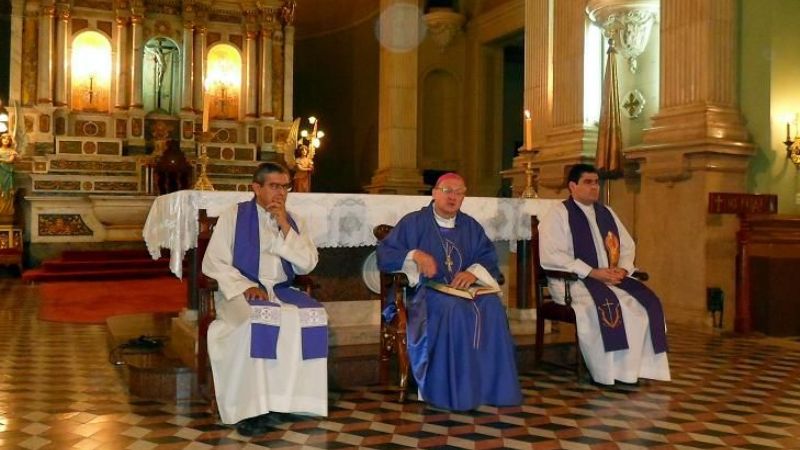 Vía Crucis  por calles de la ciudad