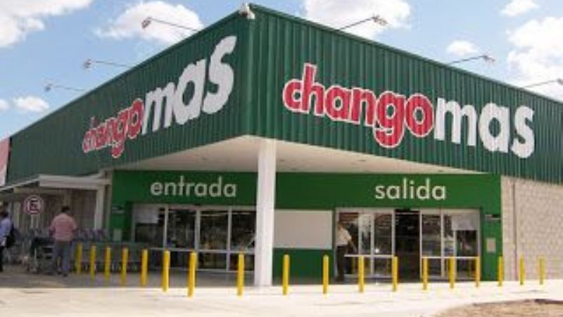 Aprehenden a dos mujeres embarazadas por robar en un supermercado