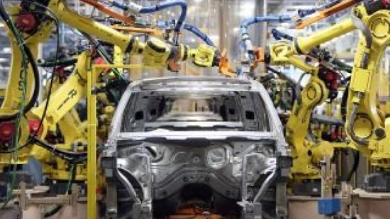 Producción de autos cayó 16,6%