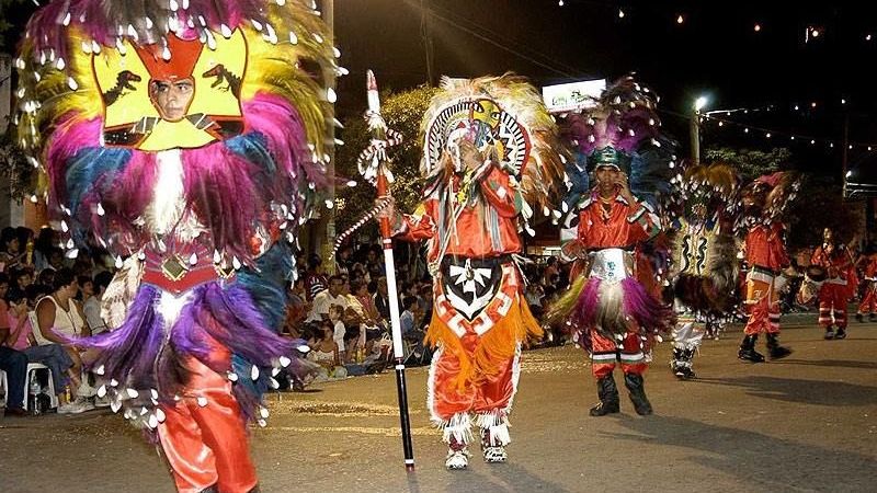 Este sábado, se viven los corsos en San José