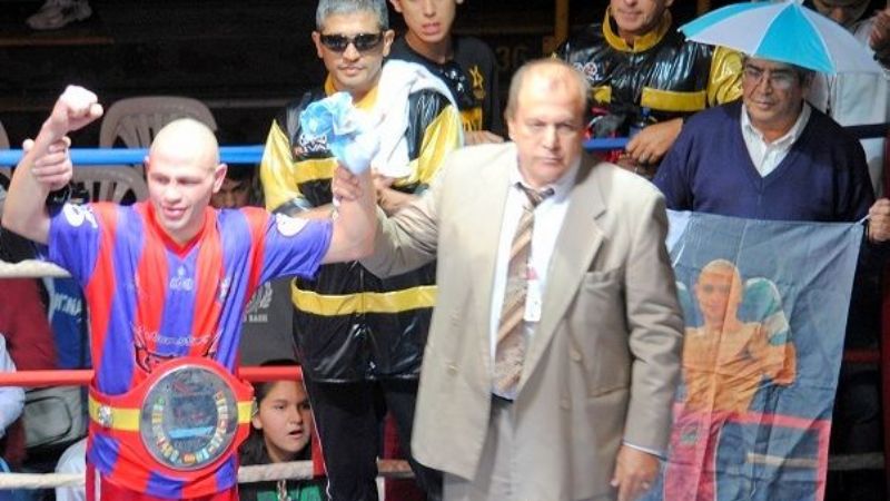 En fallo mayoritario, Báez se consagró campeón cordobés