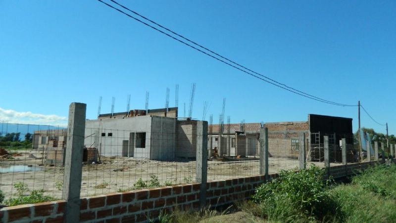 Avanzan los trabajos en la nueva escuela Nº 9 Nueva Coneta