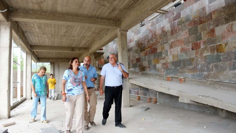 Lucía recorrió obras en el norte y sur capitalino