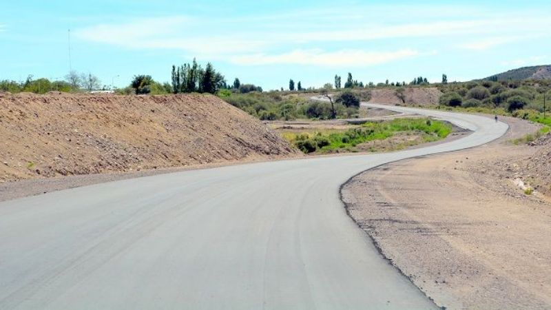 Ruta 40: construyen puentes en el tramo del El Eje a Río Las Cuevas