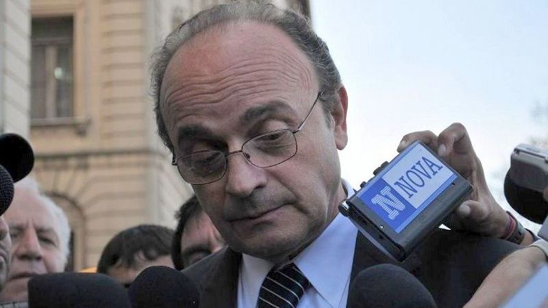 Para Moreau, los fiscales deben pedirle a Carrió que no asista a la marcha