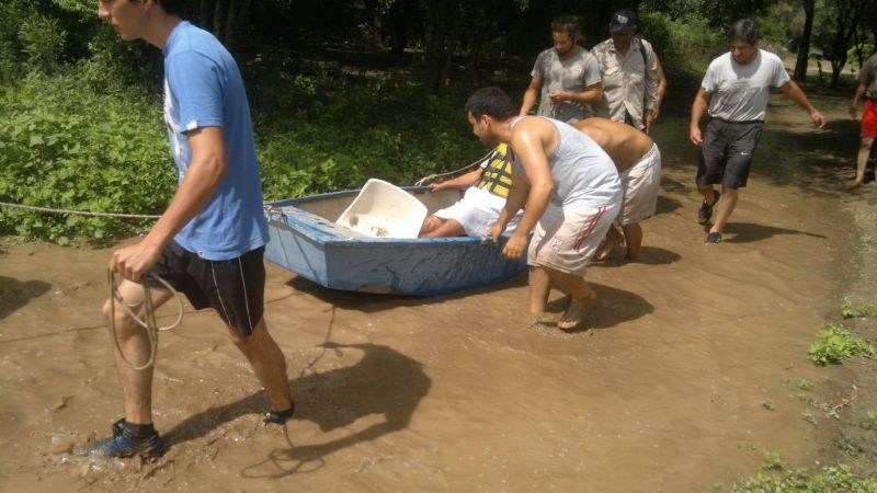 Asistencia del municipio de Los Altos a personas afectadas por las inundaciones