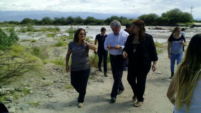 La postura de Dusso para prevenir inundaciones