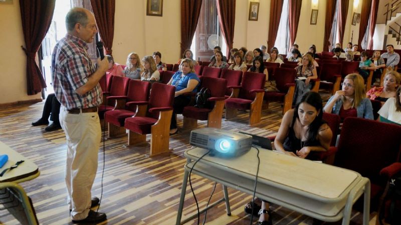 Jornada sobre Acuerdos de Convivencia en las Escuelas Secundarias