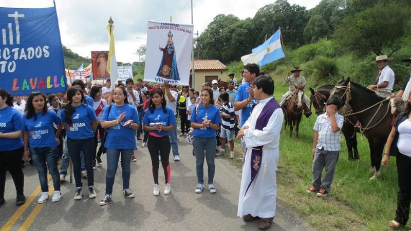 La Cruz bendecida por el Papa Francisco recorrió el Este catamarqueño