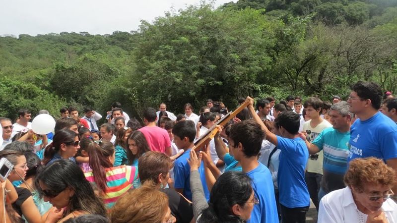 La Cruz bendecida por el Papa Francisco recorrió el Este catamarqueño