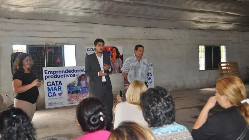 Desarrollo Social relanzó el Banco Vecinal