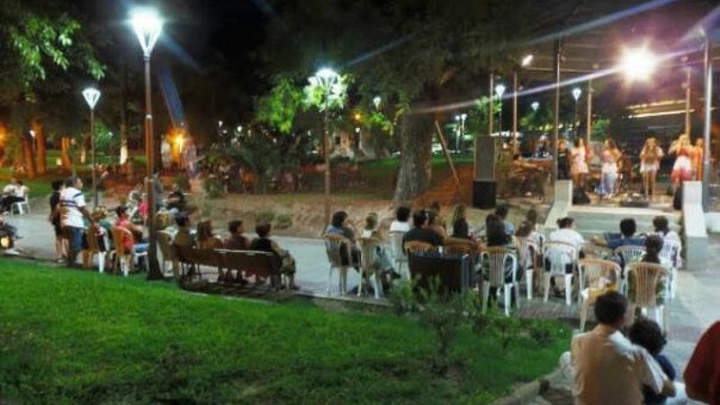Festejo en la Glorieta por el Día de la Mujer