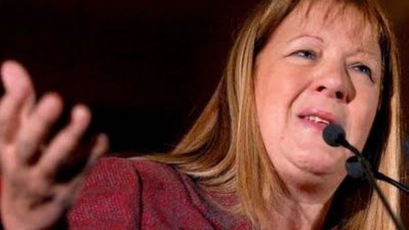 Stolbizer criticó un posible acuerdo de la UCR con el PRO o Massa