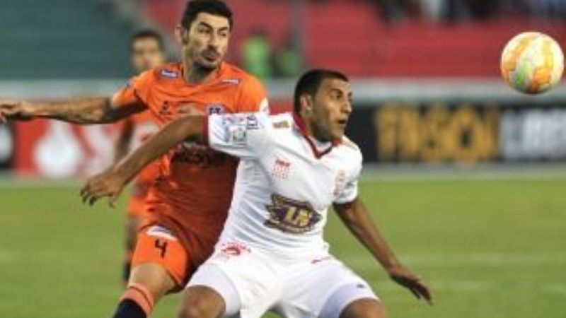 Huracán rescató otro punto de visitante ante Universitario de Sucre